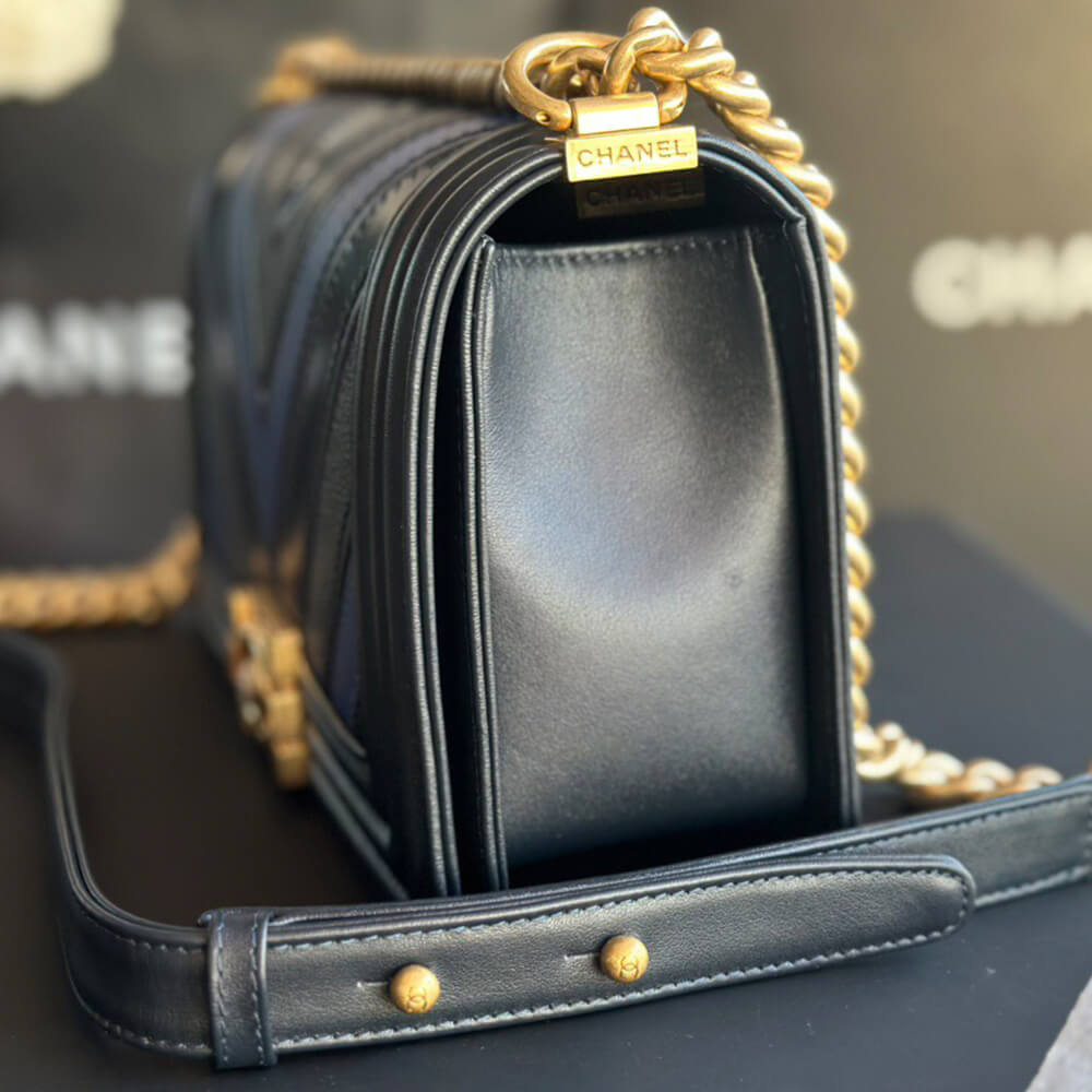 chevron boy Ch*el handbag